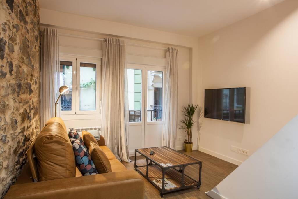 Apartamento Bonito Apartamento, Nuevo Y En El Casco Viejo!!! Bilbao Exterior foto