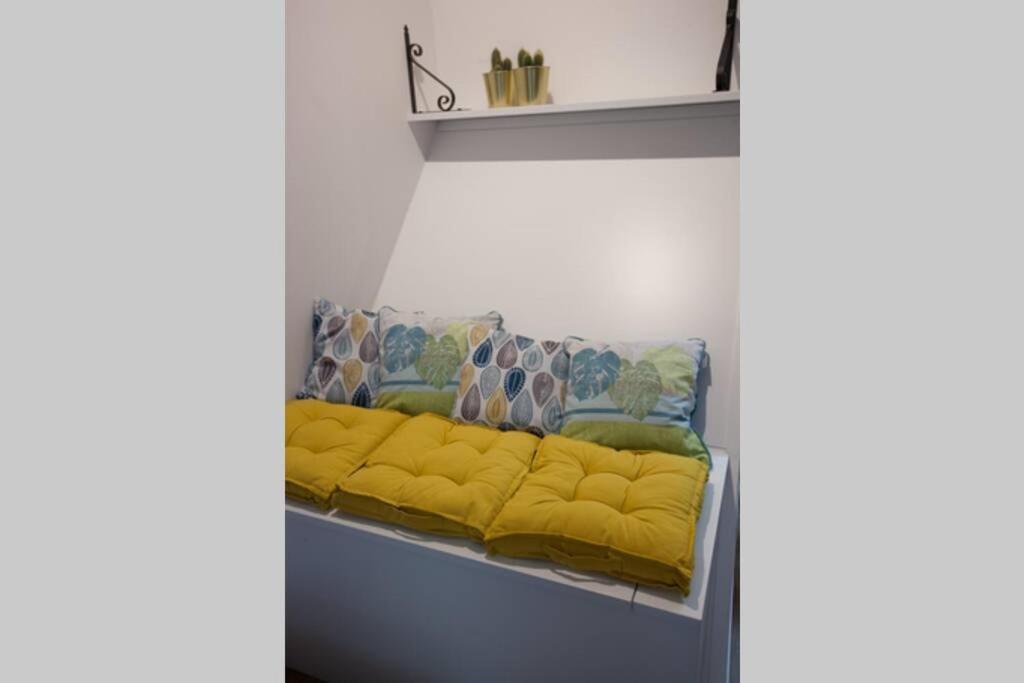 Apartamento Bonito Apartamento, Nuevo Y En El Casco Viejo!!! Bilbao Exterior foto