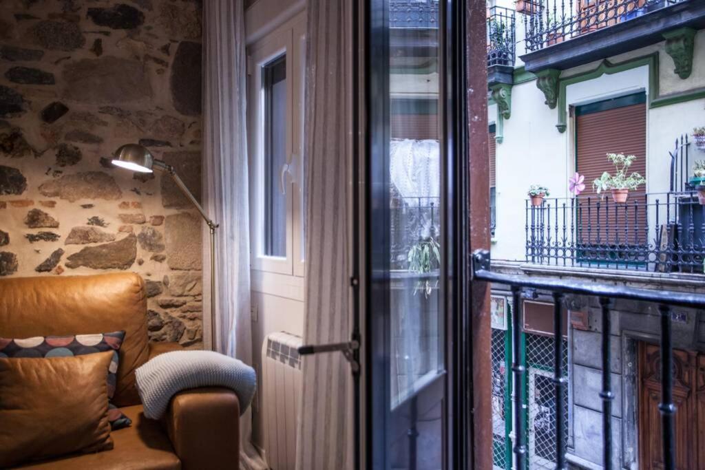 Apartamento Bonito Apartamento, Nuevo Y En El Casco Viejo!!! Bilbao Exterior foto