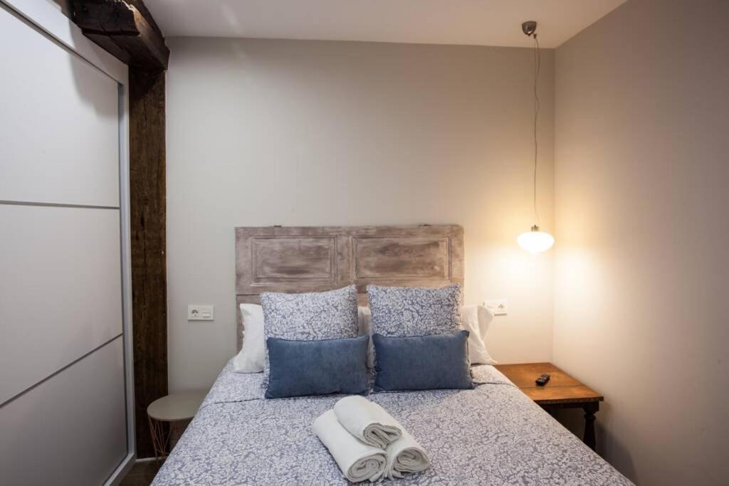 Apartamento Bonito Apartamento, Nuevo Y En El Casco Viejo!!! Bilbao Exterior foto